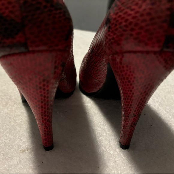 Almost Brand New Heels By NINE WEST - Heel Height 4 1/2 Inches - Box 70 - Picture 7 of 8